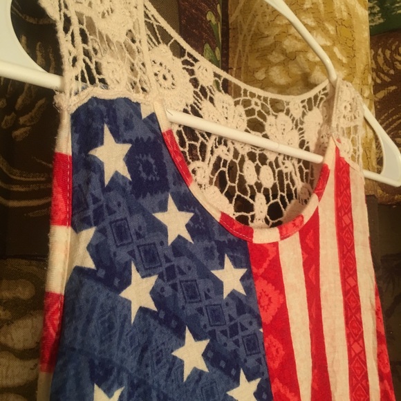 Adorable American flag tank top with lace back - Picture 2 of 4